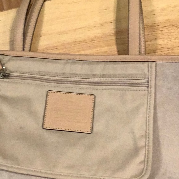 Big Logo Coach Tote - Picture 9 of 12